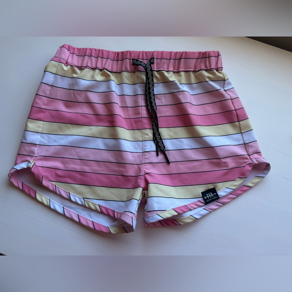 Feather 4 Arrow Girls Castaway Swim Shorts Sunset Stripe Size 8